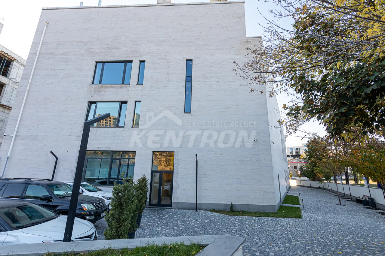 Commercial property for rent Myasnikyan Ave, Center Yerevan, 157359