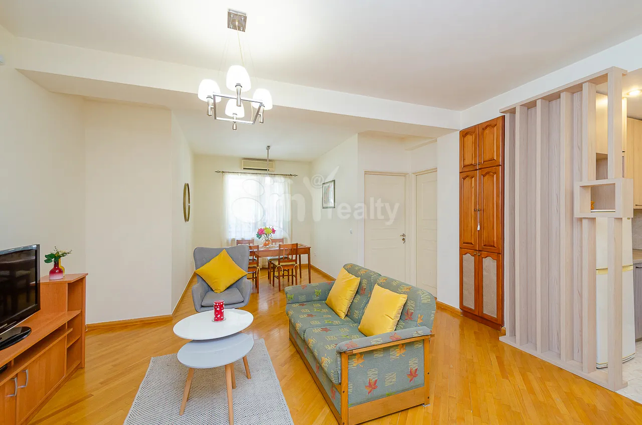2 bedroom apartment for sale Amiryan St, Center Yerevan, 160857
