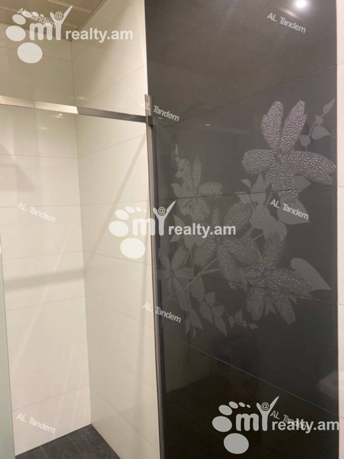 3 սենյականոց բնակարան  Վարդանանց փող, Կենտրոն Երևան, 132331