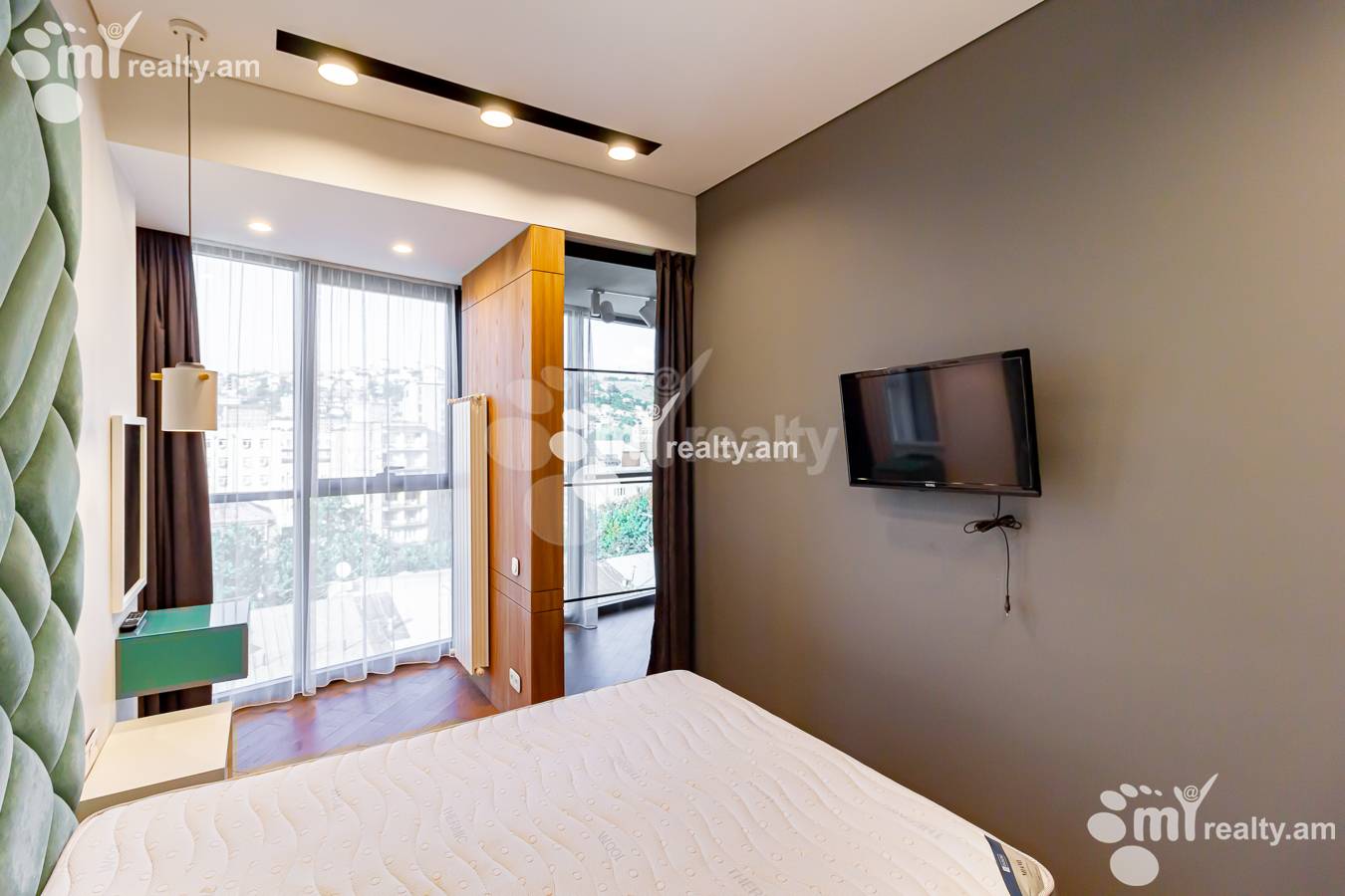 3 bedroom apartment for sale Nalbandyan St, Center Yerevan, 151872