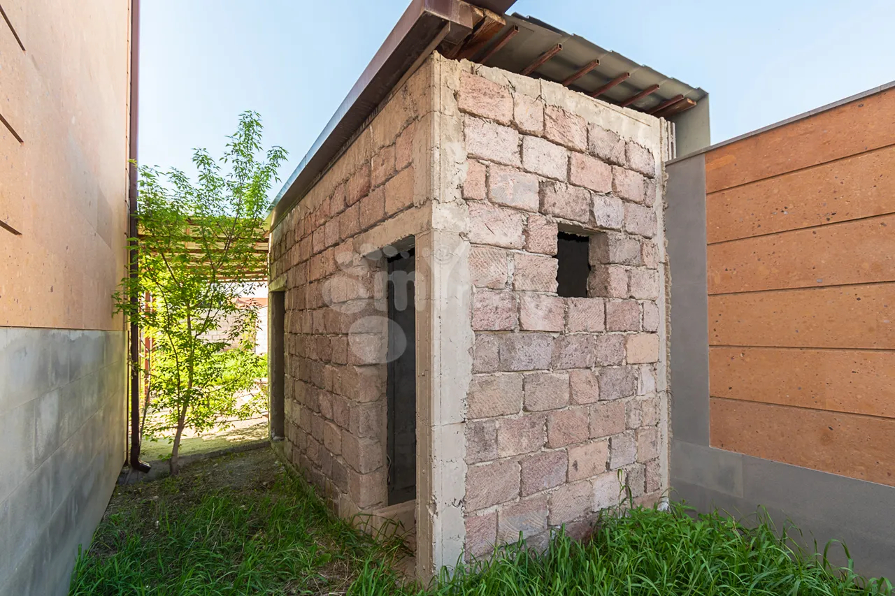 Առանձնատուն  Ղափանցյան փող, Արաբկիր Երևան, 160364