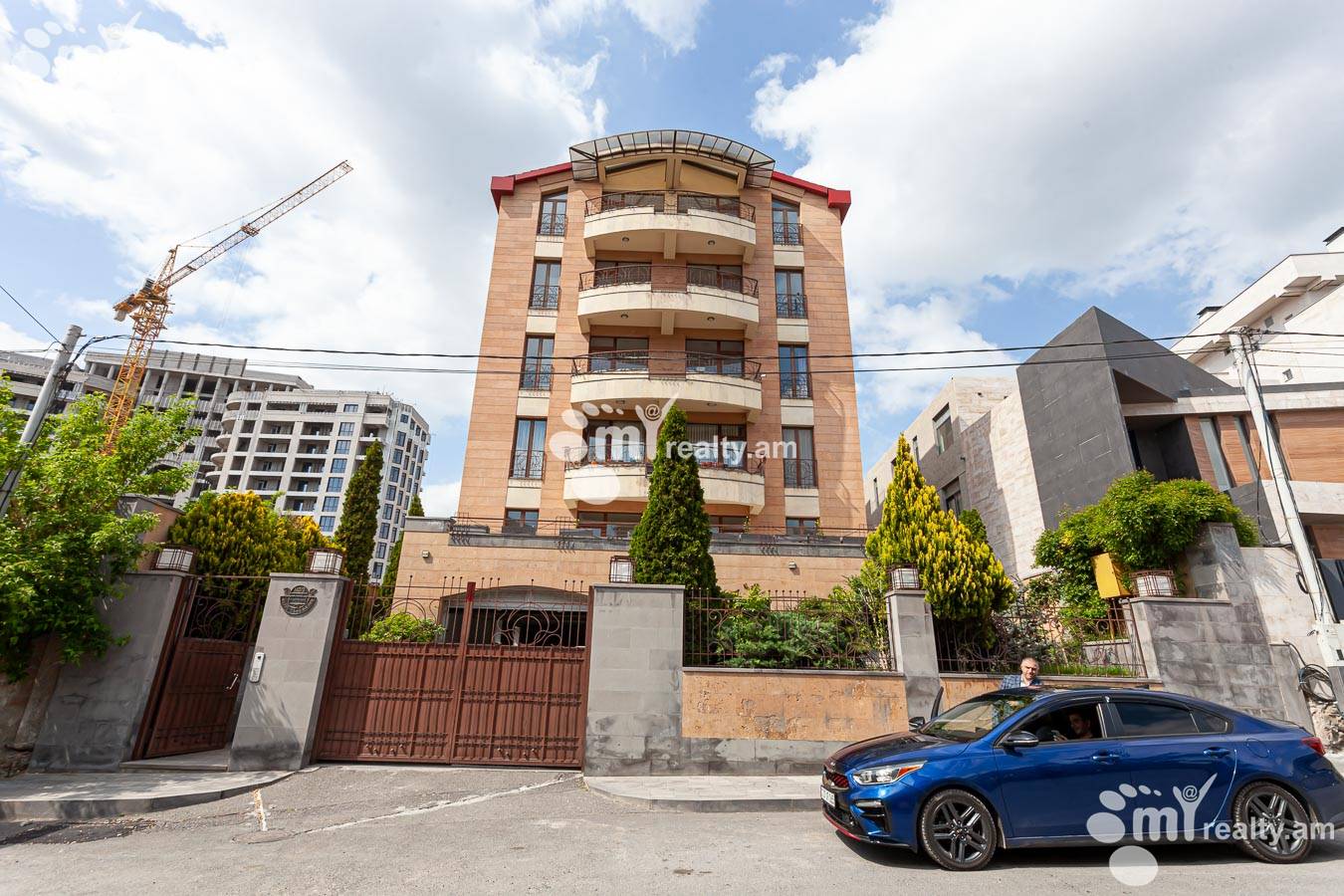 4 bedroom apartment for sale Antarayin St, Center Yerevan, 154978