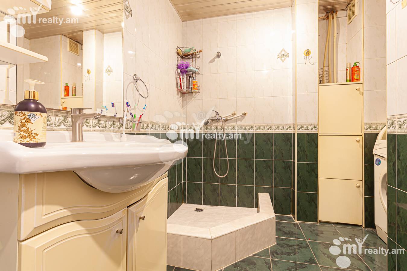 3 bedroom apartment for sale Aygedzor St, Arabkir Yerevan, 153756