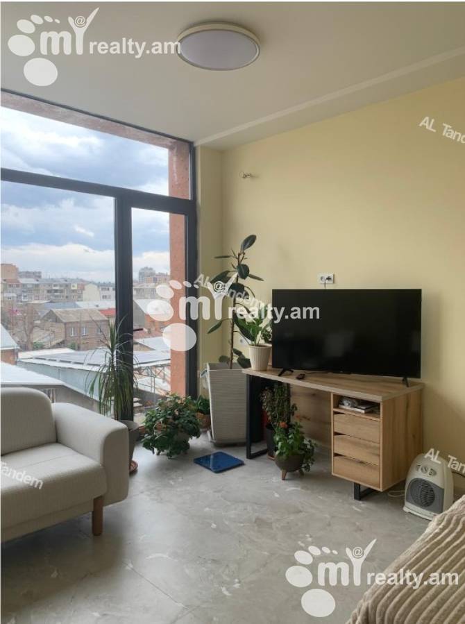 1 bedroom apartment for sale خیابان واهر. پاپازیان, عربگیر ایروان, 160176