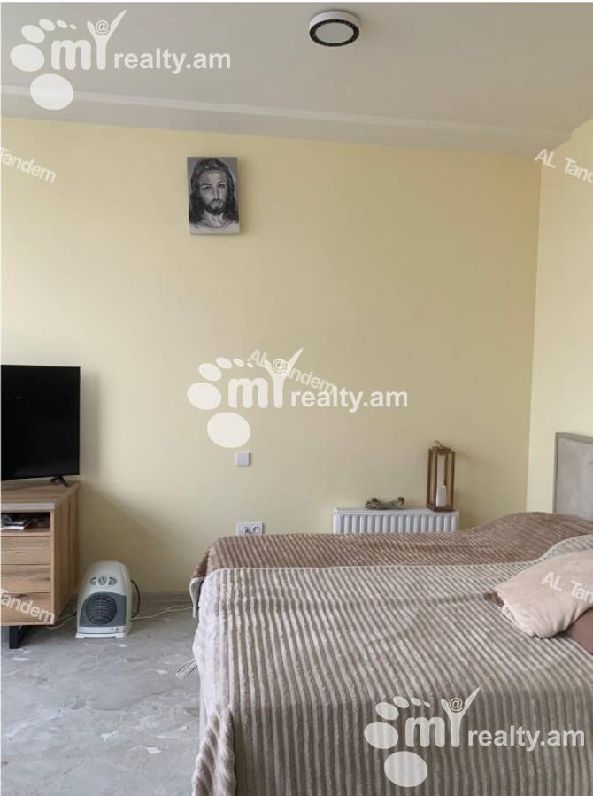 1 bedroom apartment for sale خیابان واهر. پاپازیان, عربگیر ایروان, 160176