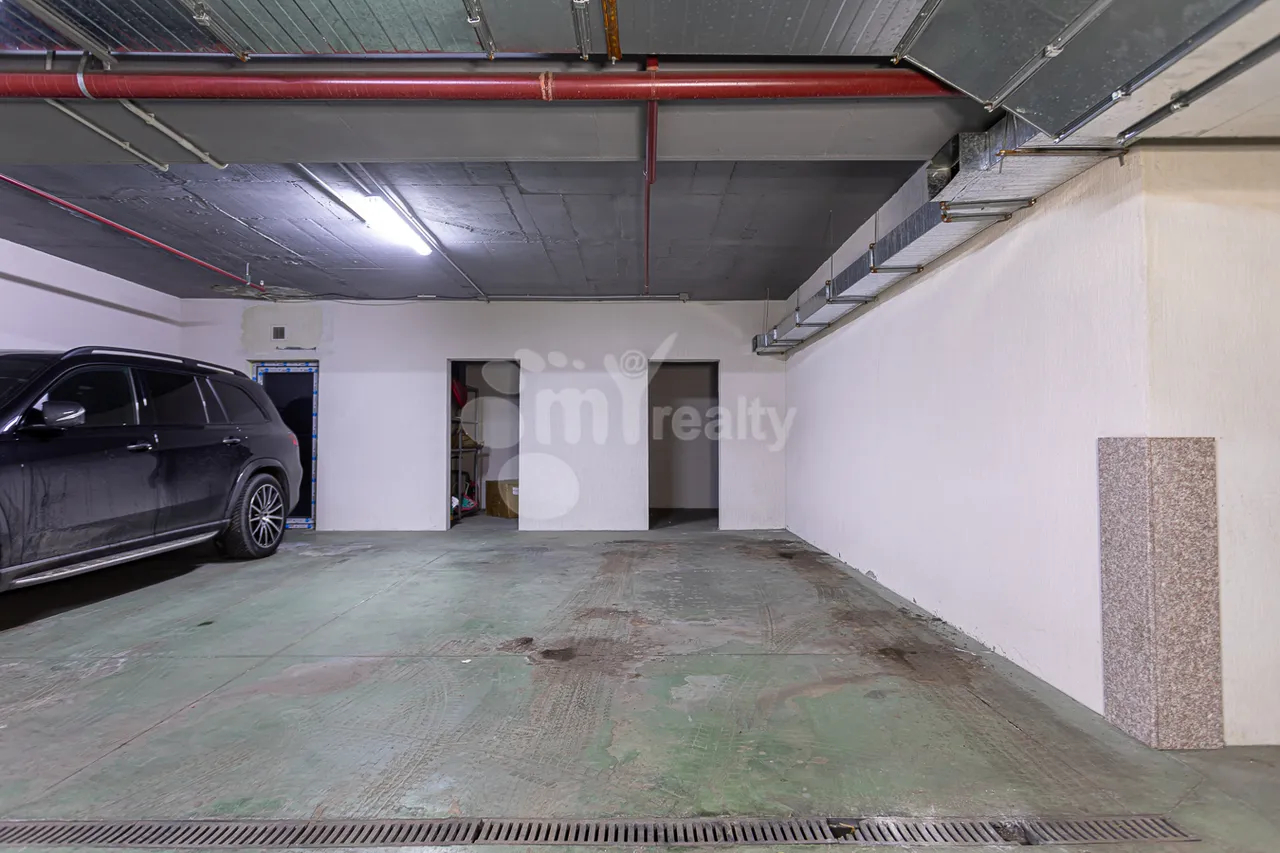 4 սենյականոց բնակարան  Պուշկինի փող, Կենտրոն Երևան, 157582