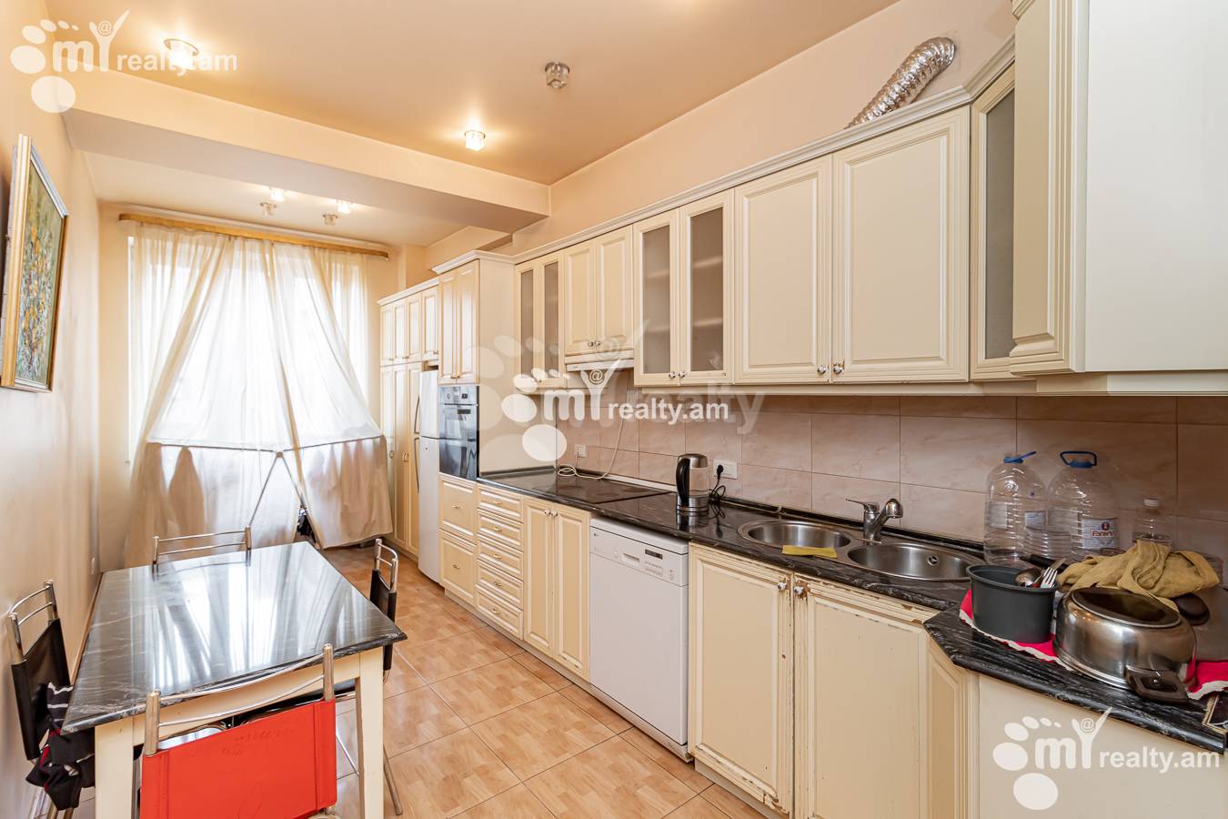 3 bedroom apartment for sale Northern (Hyusisayin)  Ave, Center Yerevan, 143222