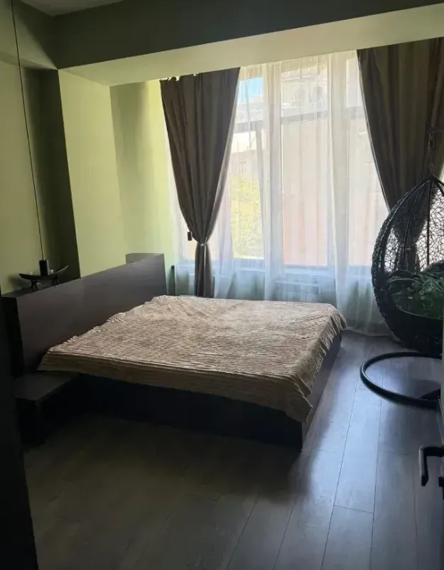 2 սենյականոց բնակարան վարձով Բուզանդի փող, Կենտրոն Երևան, 161326