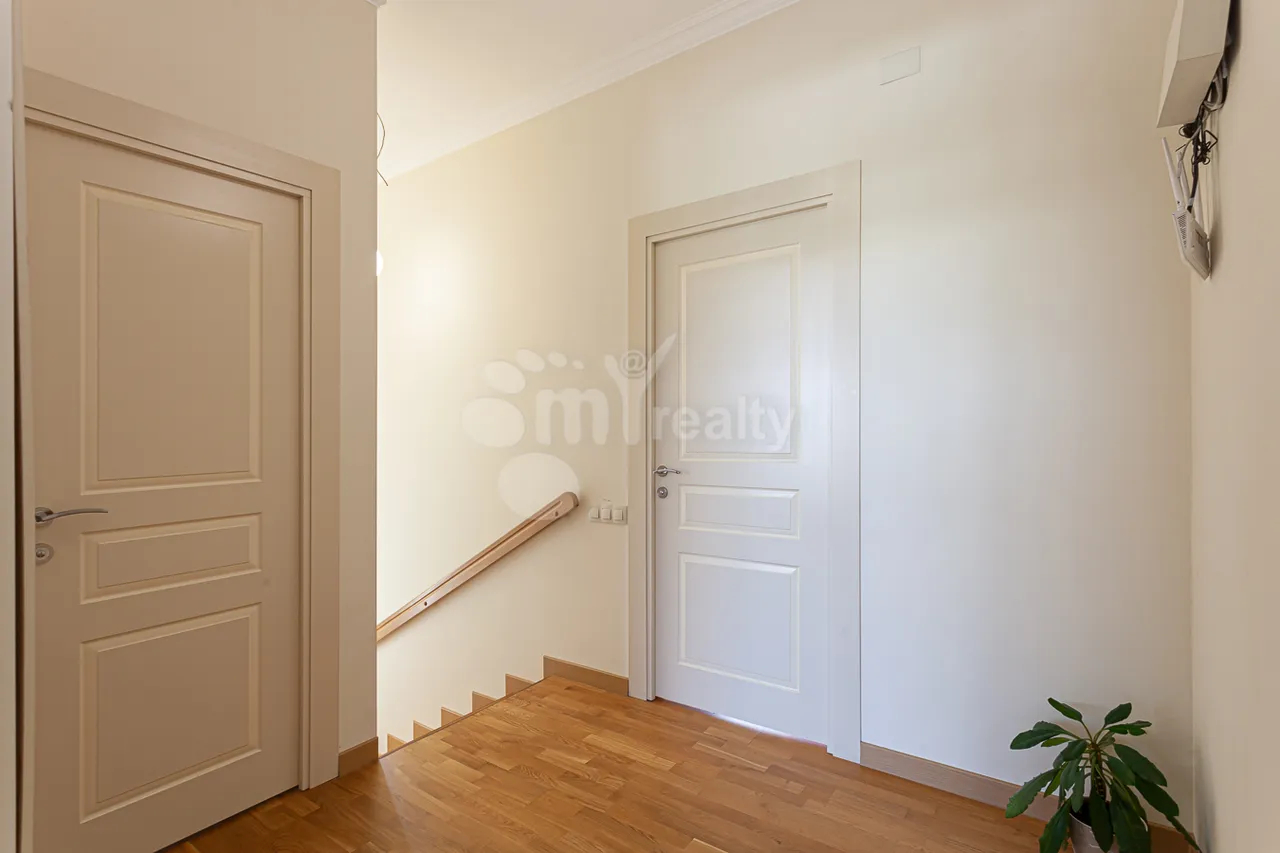 House for rent Hatis, Vahagni district Yerevan, 161721