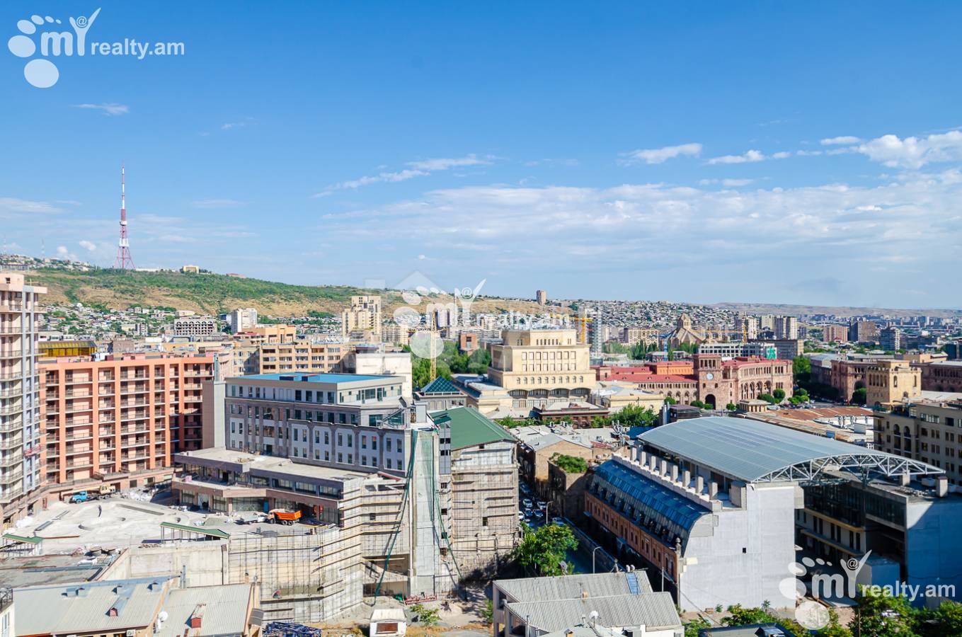 Купить 2 комнатную квартиру Арам ул, Центр Ереван, 152025