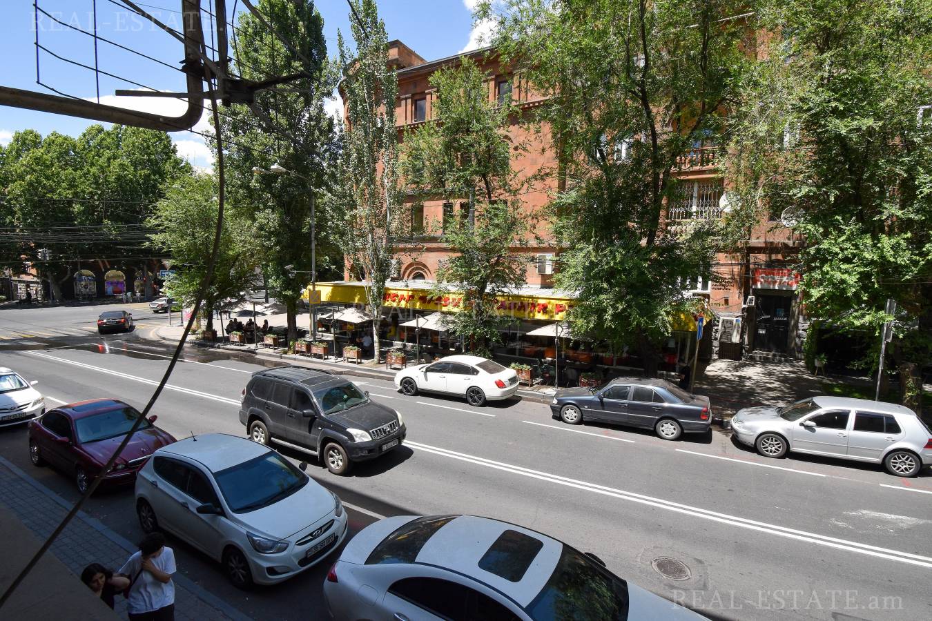 2 bedroom apartment for sale خیابان موسکوویان, مرکز شهر ایروان, 123120