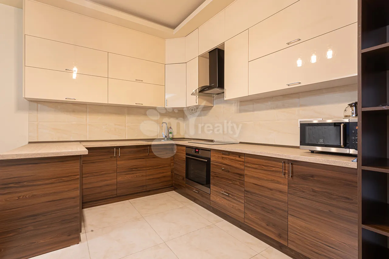 3 bedroom apartment for rent Sayat-Nova Ave, Center Yerevan, 158194
