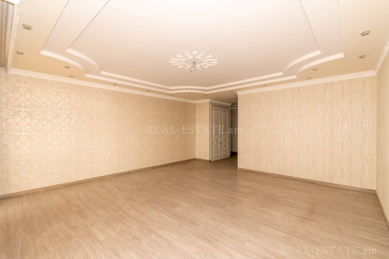 5 bedroom apartment for sale Lvovyan St, Nor Nork Yerevan, 124058
