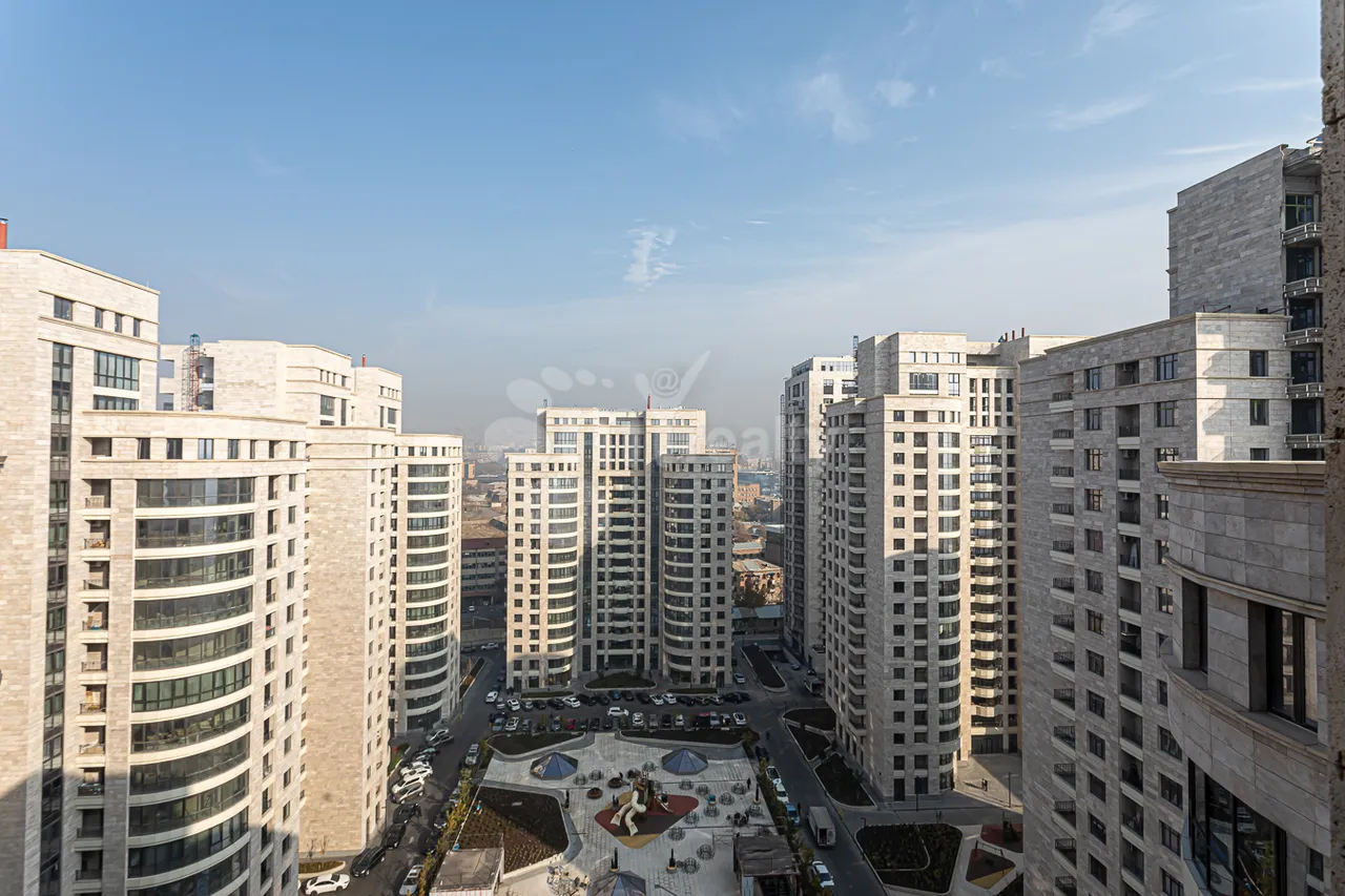 3 bedroom apartment for sale Arshakunyats Ave, Center Yerevan, 157875