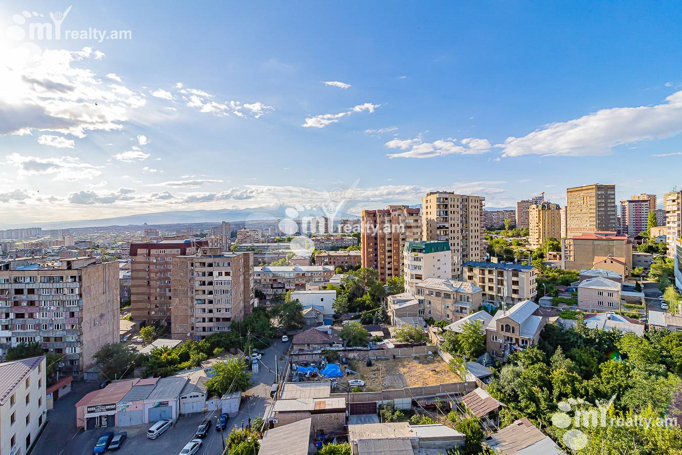 Купить 3 комнатную квартиру Г.Кочар ул, Арабкир Ереван, 141460