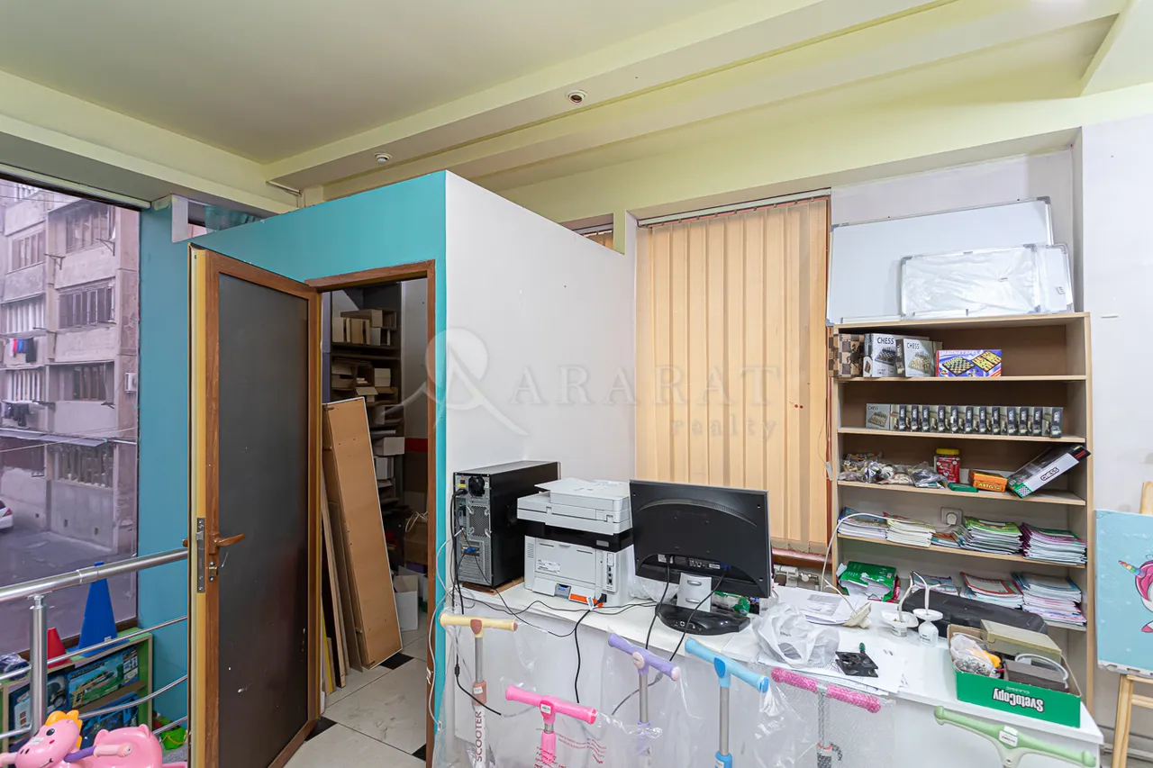Commercial property for sale Hovnatan St, Malatsia-Sébastia Yerevan, 157402