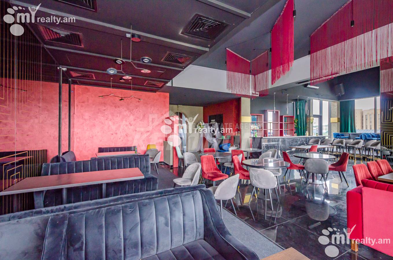 Commercial property for rent G.Lusavorich St, Center Yerevan, 153215