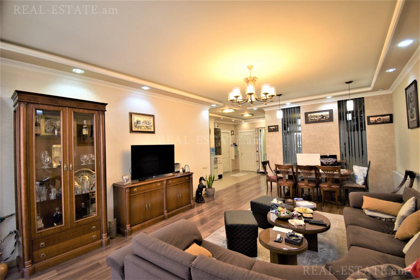 2 bedroom apartment for sale Aram St, Center Yerevan, 116413