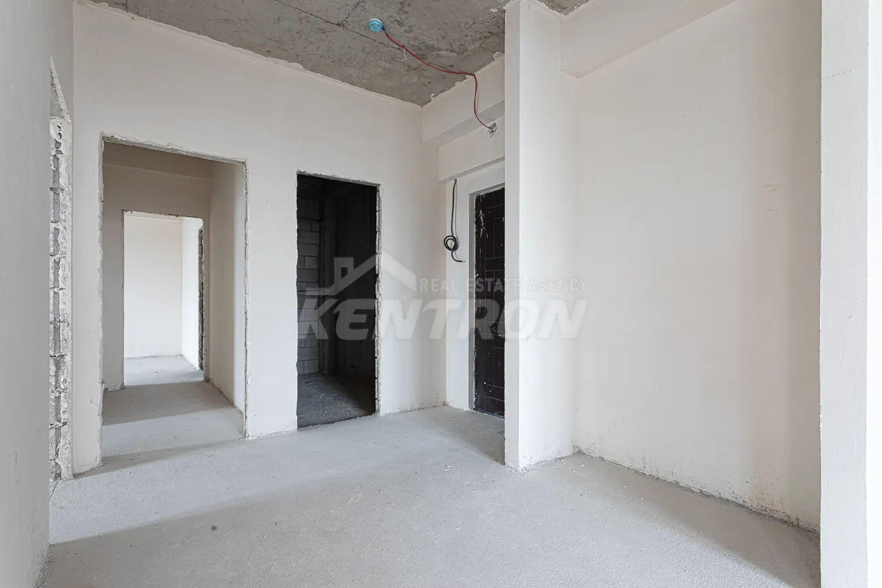 3 սենյականոց բնակարան  Խուդյակովի փող, Ավան Երևան, 158553