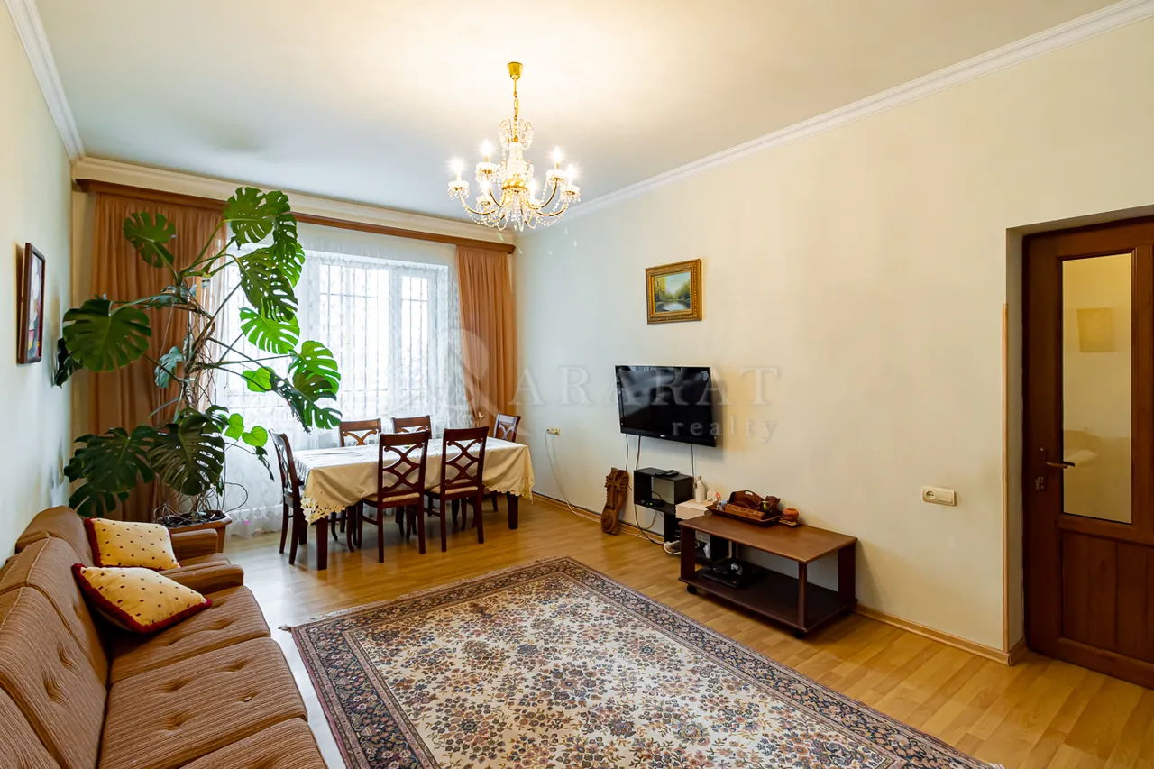 House for sale خیابان داوتاشِن بلوک 3, داوتاشِن ایروان, 158788