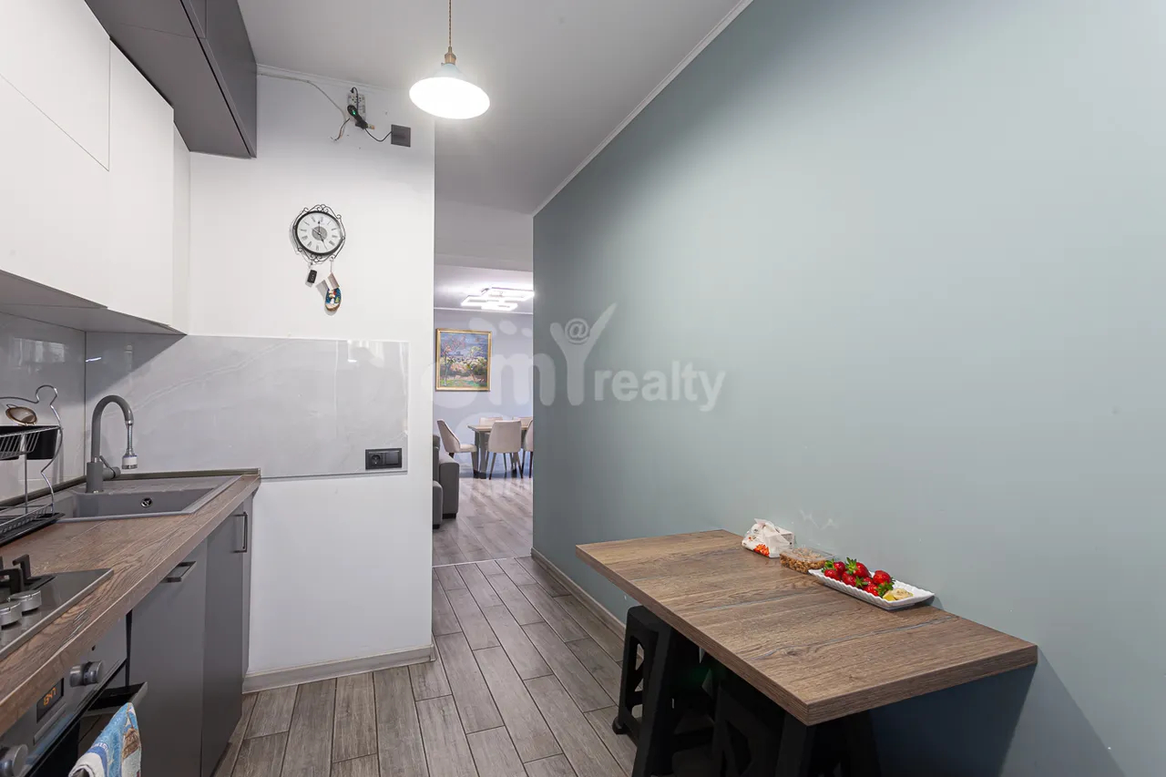 House for sale Kamarak 1 alley, Quanaquère-Zeytoun Yerevan, 160490