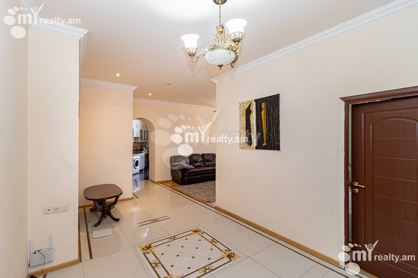 Купить 3 комнатную квартиру Маштоца пр, Центр Ереван, 147643