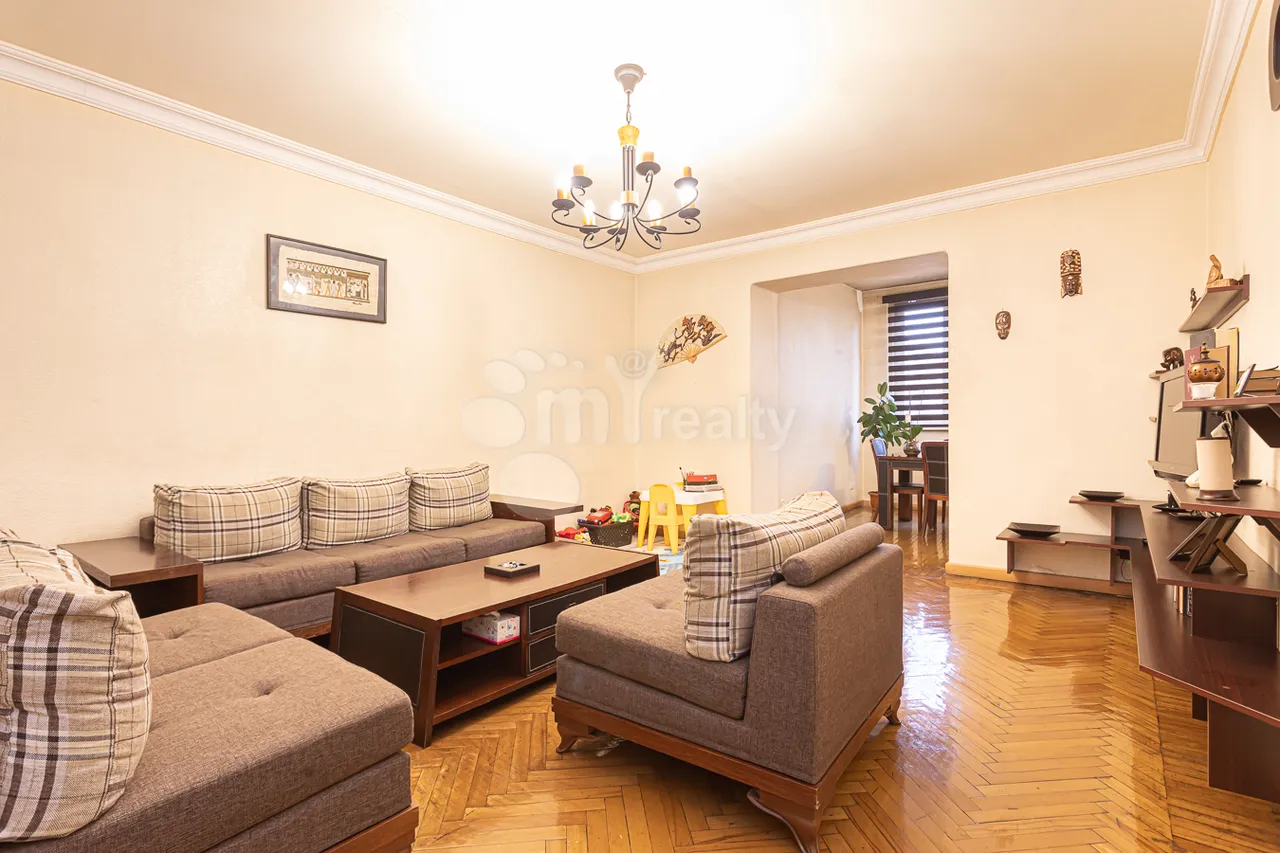 5 bedroom apartment for sale Hr.Kochar St, Arabkir Yerevan, 158249