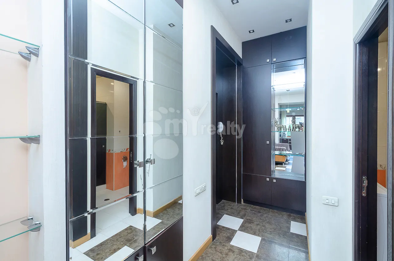 2 bedroom apartment for sale Mashtots Ave, Center Yerevan, 160500