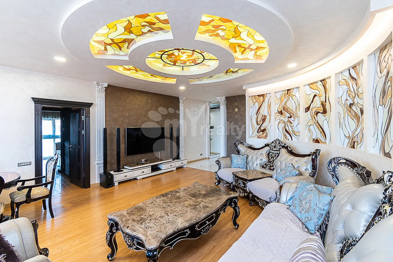 4 bedroom apartment for rent Keri St, Arabkir Yerevan, 161712