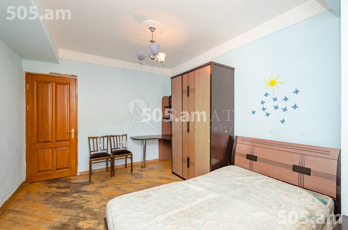 4 սենյականոց բնակարան  Սարյան փող, Կենտրոն Երևան, 154184