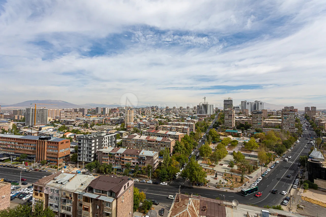 3 սենյականոց բնակարան վարձով Դավիթ Անհաղթի փող, Քանաքեռ-Զեյթուն Երևան, 158857