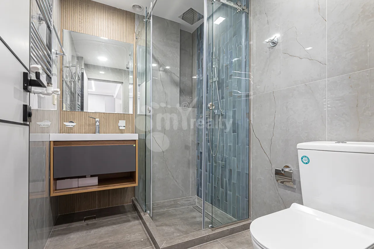 2 bedroom apartment for rent Saryan St, Center Yerevan, 158216