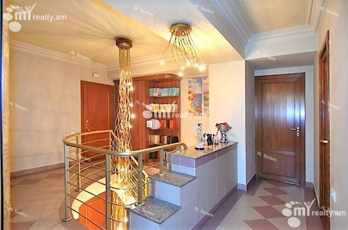 4 bedroom apartment for sale Vardanants St, Center Yerevan, 123214