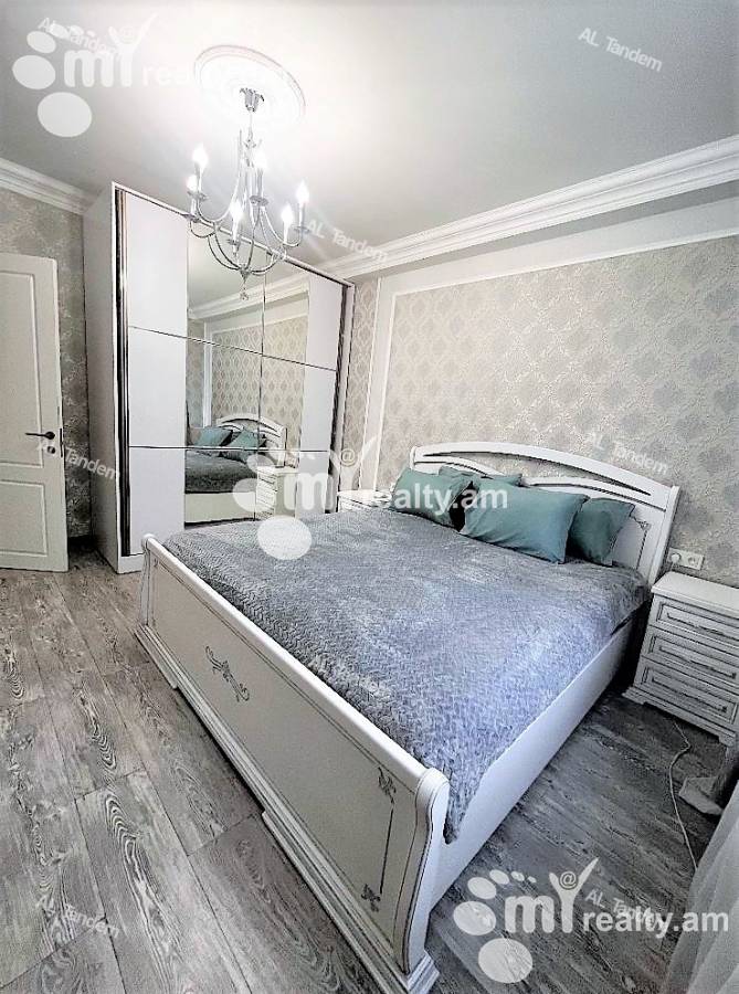 3 bedroom apartment for rent خیابان چارِنتس, مرکز شهر ایروان, 124441