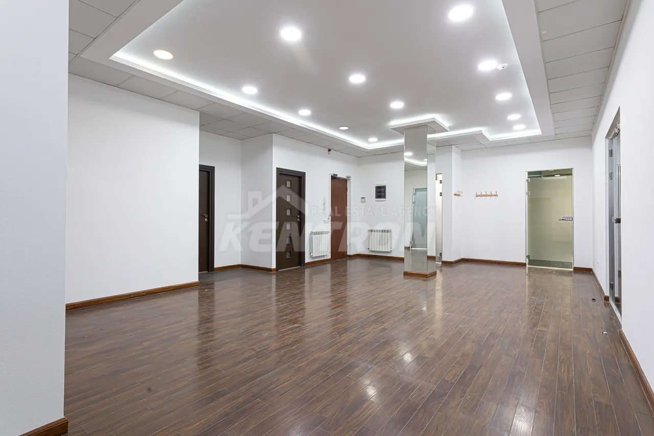 Commercial property for rent Azatutyan Ave, Arabkir Yerevan, 157757