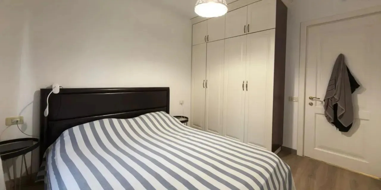 3 bedroom apartment for rent Pushkin St, Center Yerevan, 161548