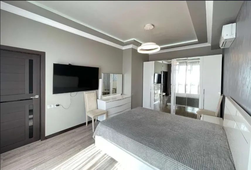 3 bedroom apartment for rent Koghbatsi St, Center Yerevan, 161647