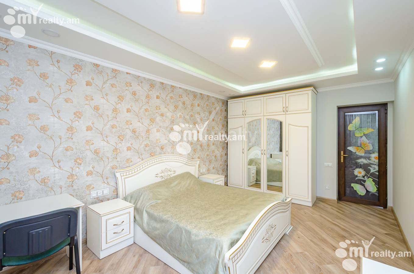 3 bedroom apartment for rent Koghbatsi St, Center Yerevan, 153193