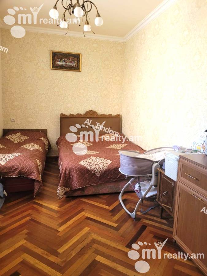 3 bedroom apartment for sale خیابان آرشاکونیاک, مرکز شهر ایروان, 147170