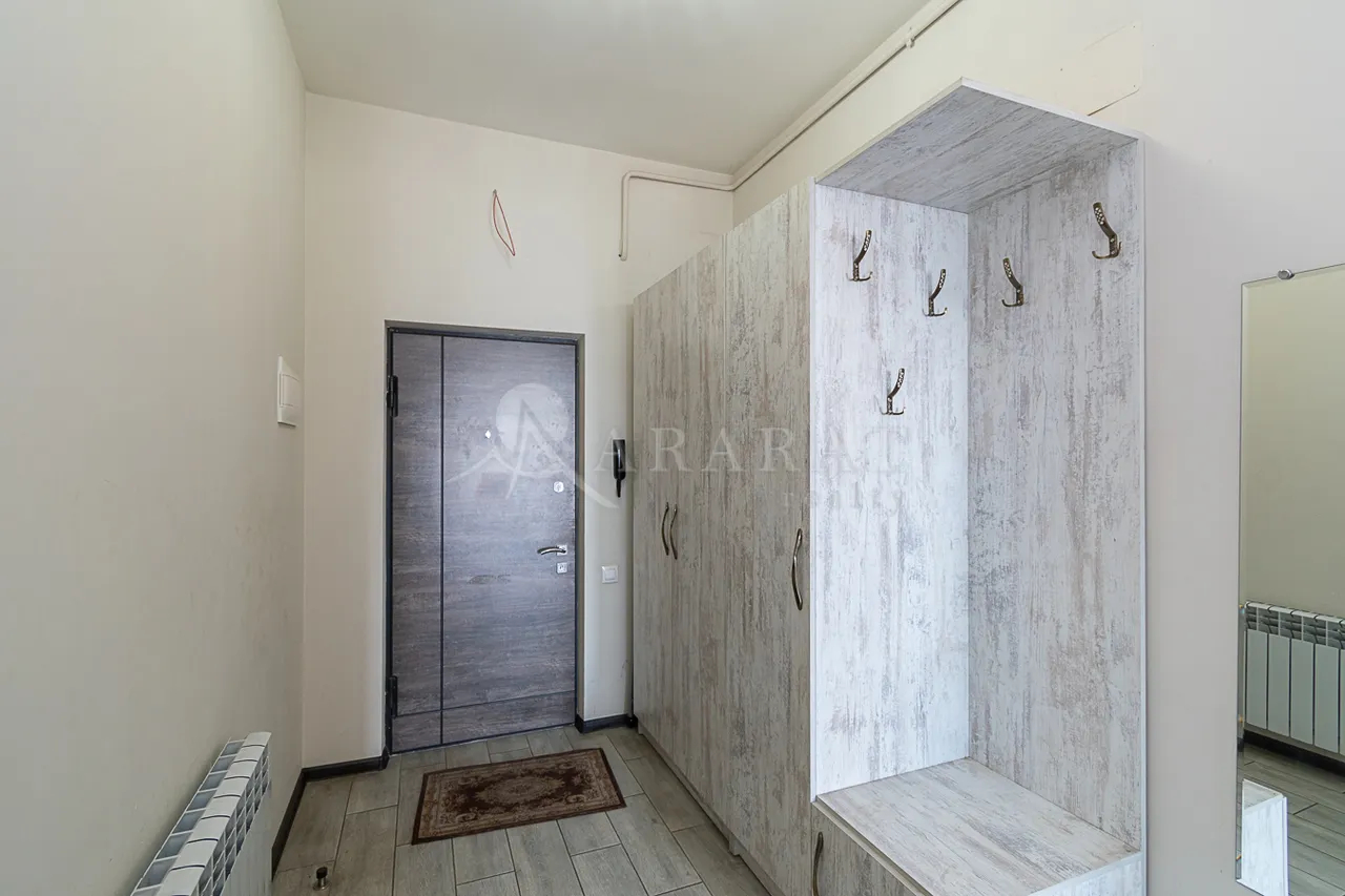 2 սենյականոց բնակարան վարձով Միկոյան փող, Դավթաշեն Երևան, 159684