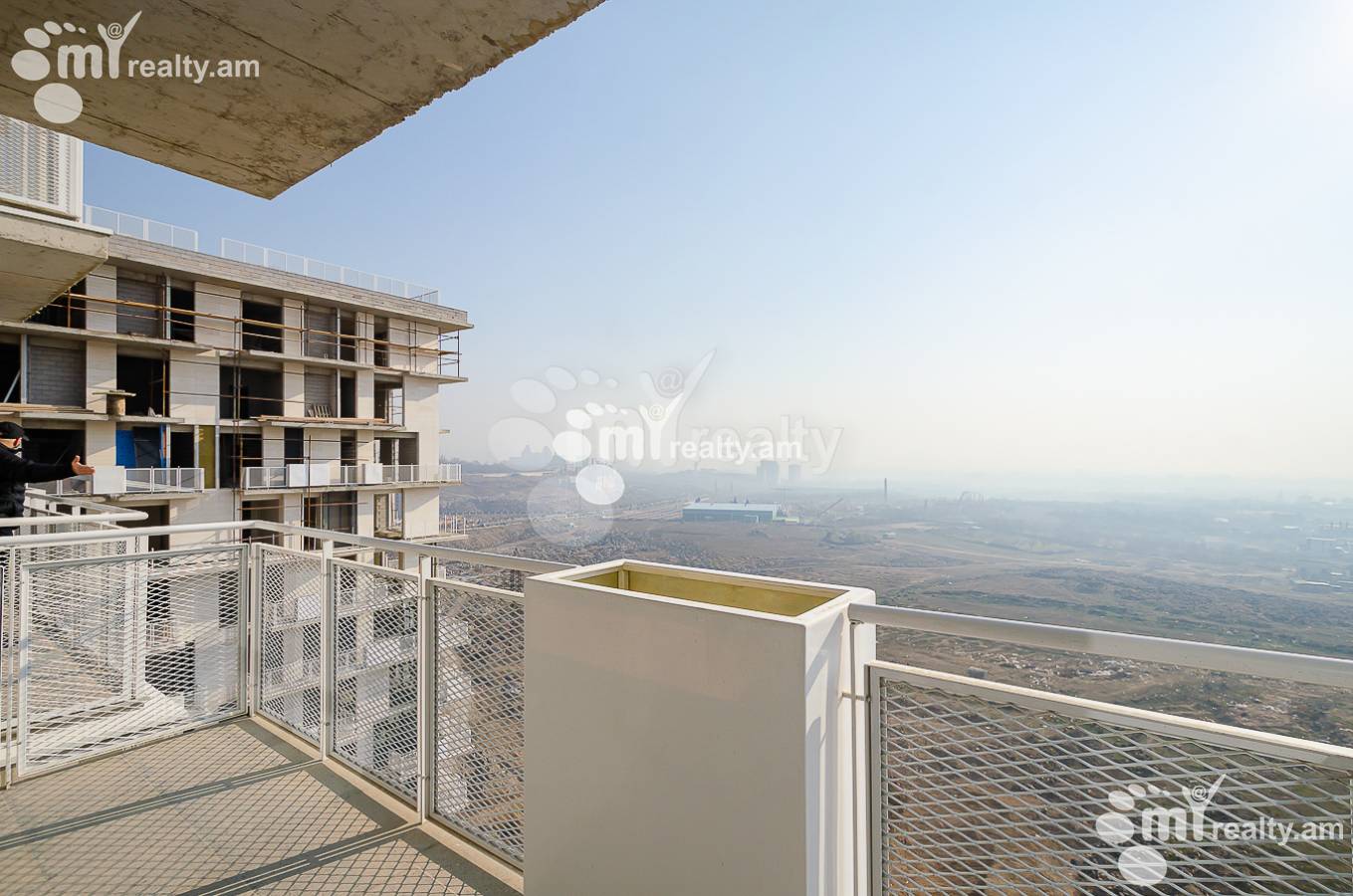 Купить 4 комнатную квартиру Ленинградян, Квартал Ваагни Ереван, 149902