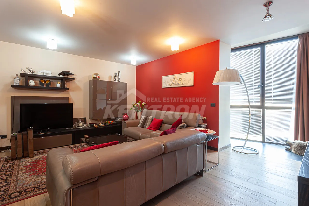 3 bedroom apartment for sale خیابان وازگِن سارگیسیان, مرکز شهر ایروان, 159354