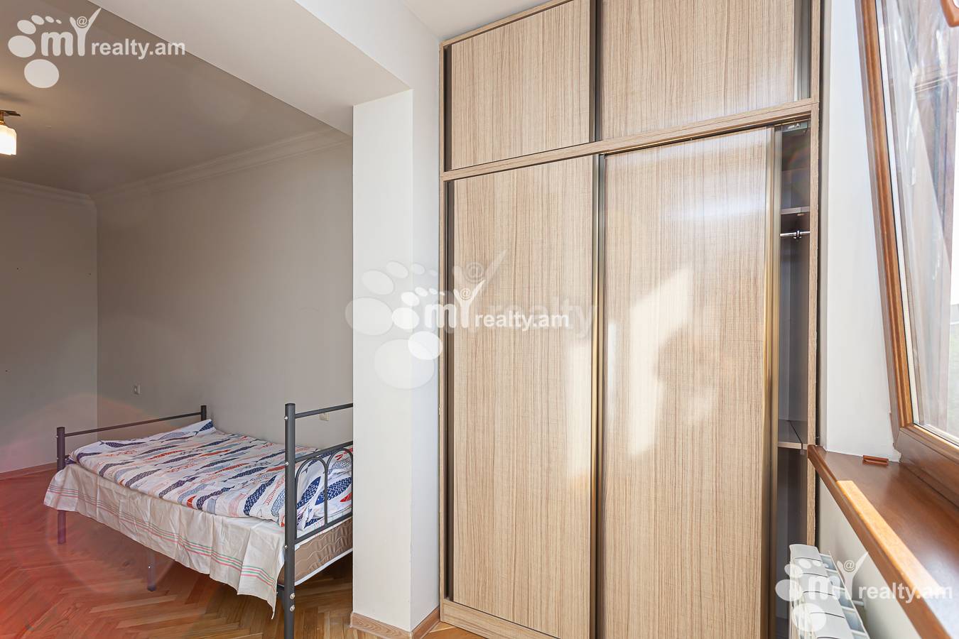 Снять 4 комнатную квартиру Лалаянц, Центр Ереван, 152479