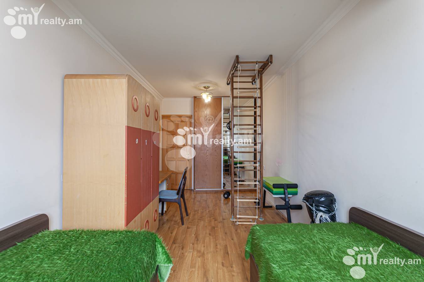 5 bedroom apartment for rent Hr.Kochar St, Arabkir Yerevan, 149005