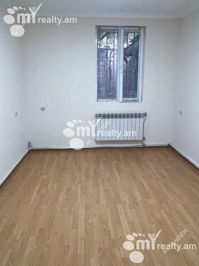 Commercial property for rent Saryan St, Center Yerevan, 160184