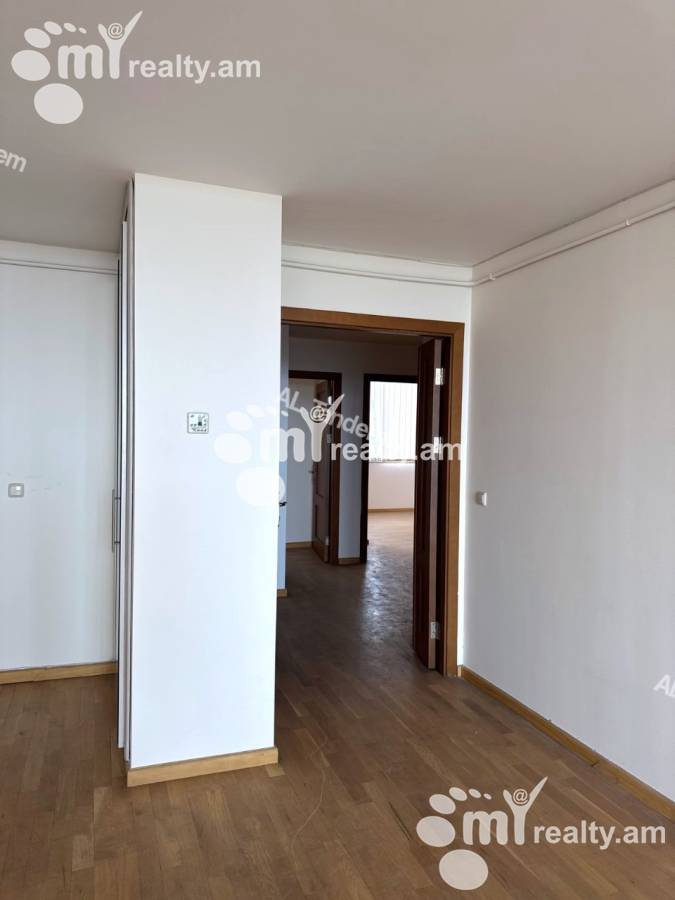 Commercial for rent خیابان آنتارایین, مرکز شهر ایروان, 155678