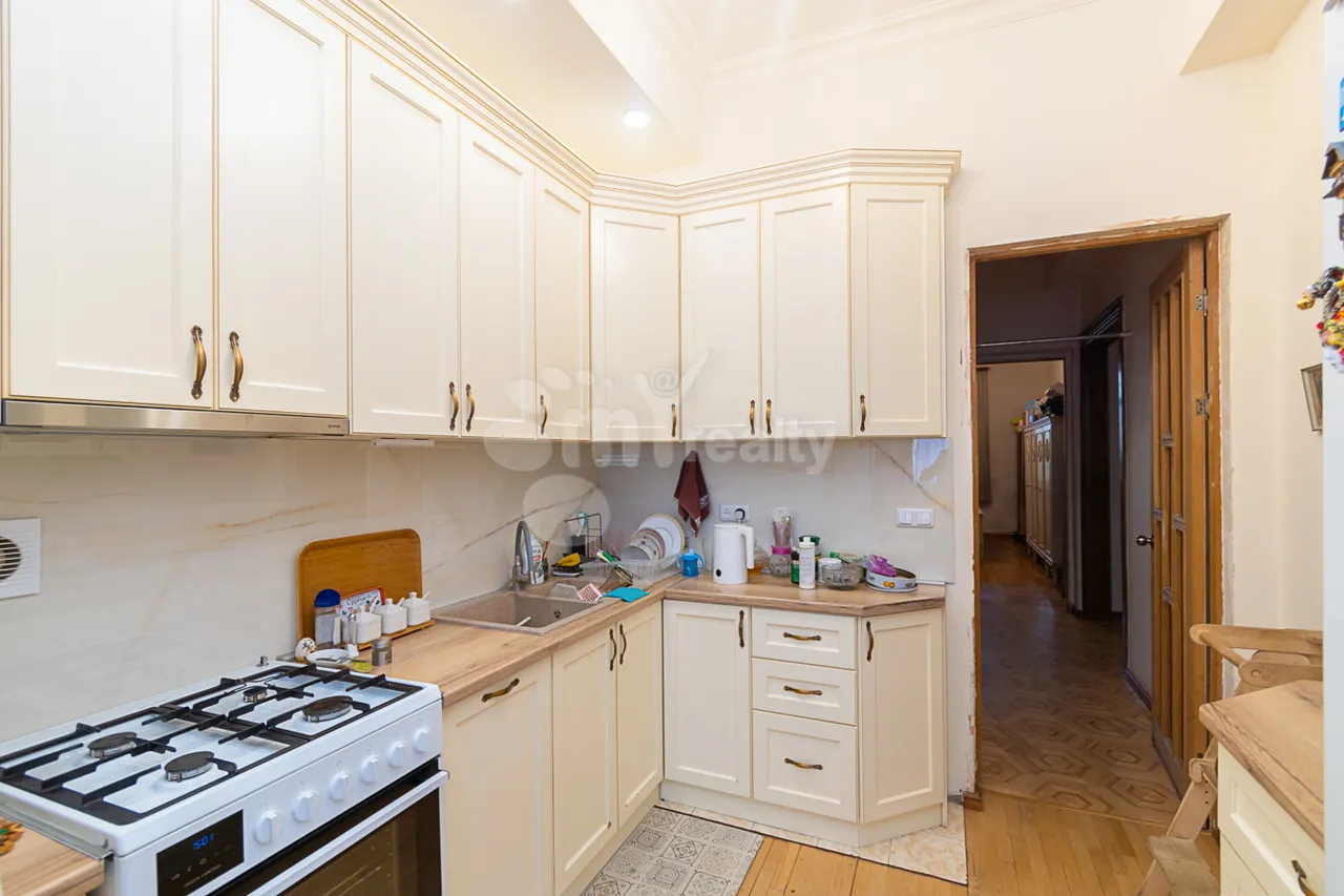 3 bedroom apartment for sale Baghramyan av(Arabkir), Arabkir Yerevan, 160880
