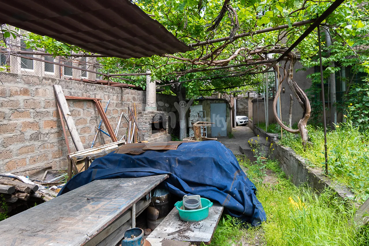 Land for sale Hrant Shahinyan street, Center Yerevan, 160445