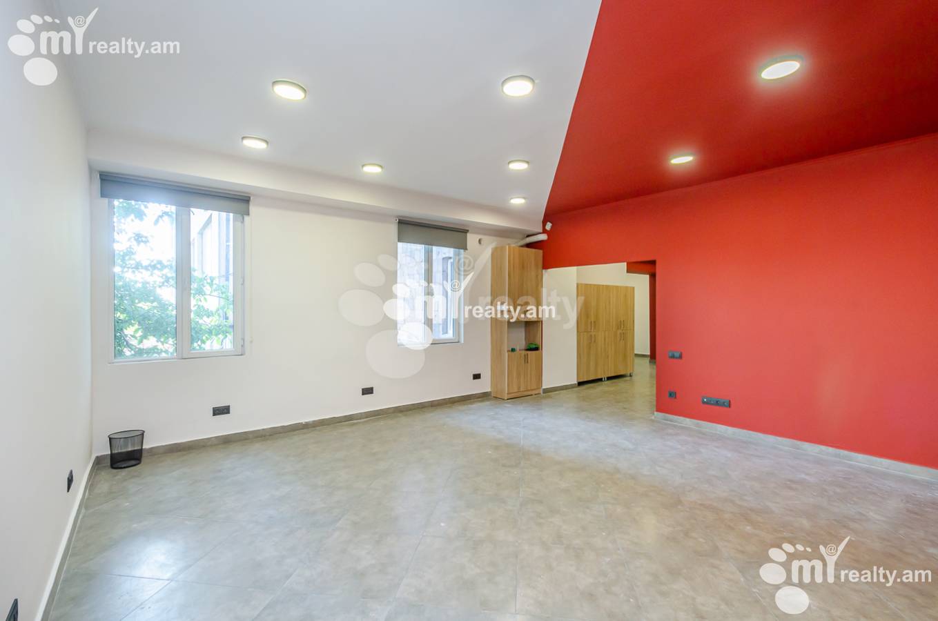 Commercial for rent خیابان ن. زاریان, عربگیر ایروان, 152741