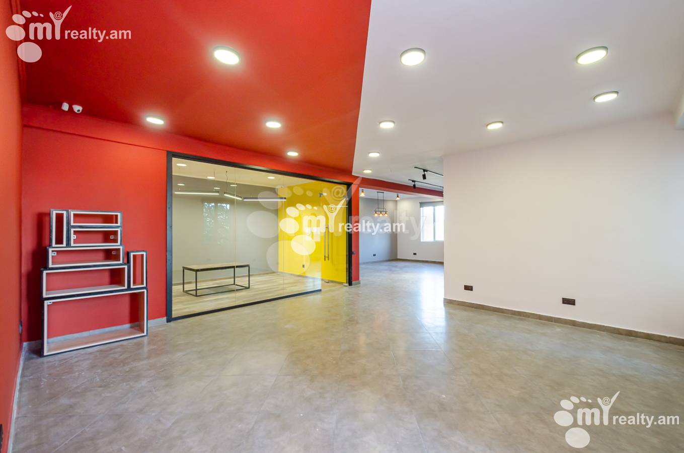 Commercial for rent خیابان ن. زاریان, عربگیر ایروان, 152741